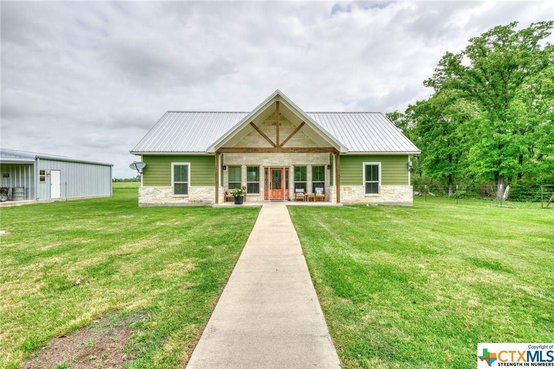 5680 County Road 113A - Photo 1