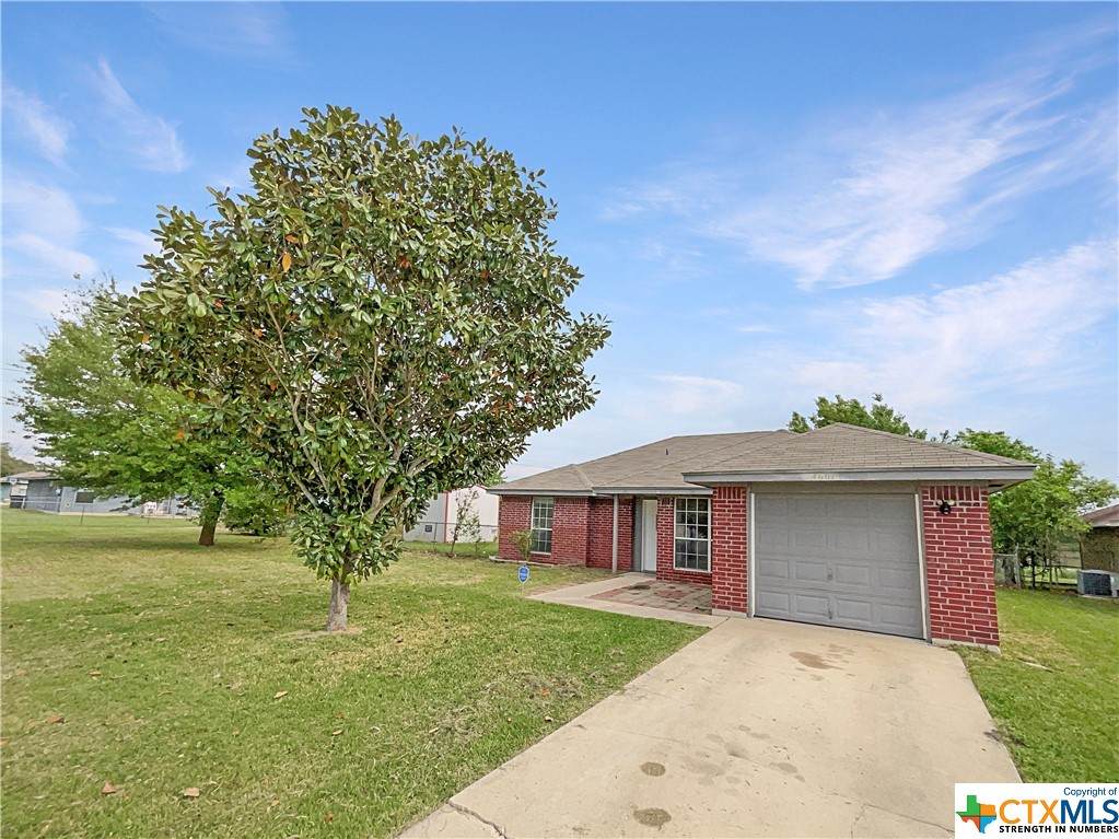 4601 Creek Circle - Photo 1