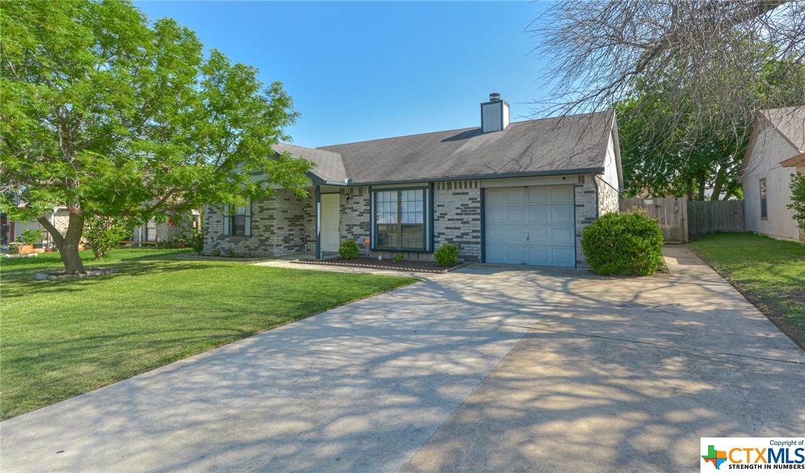 2406 Hemlock Drive - Photo 1