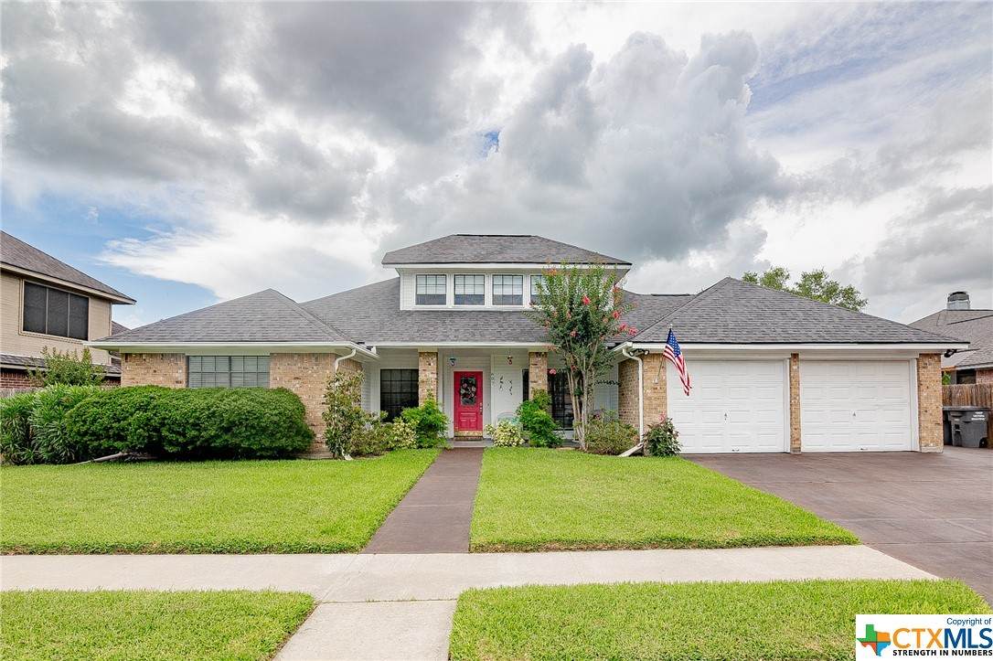 607 Brocton Street - Photo 1