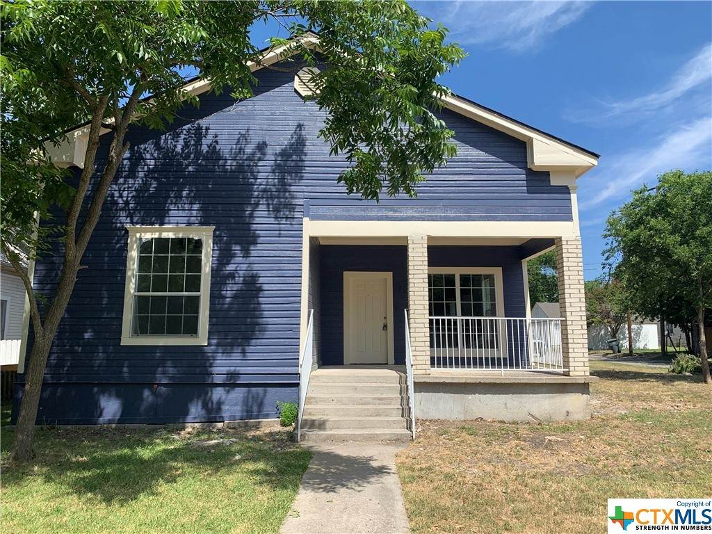 1402 2nd Street - Photo 1