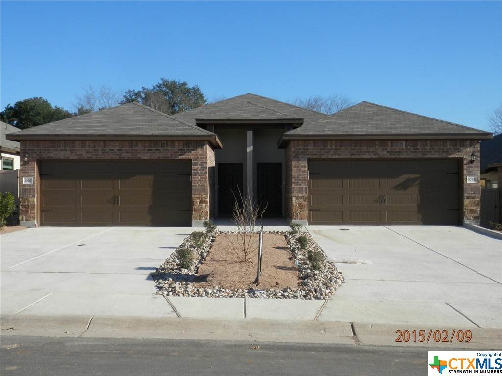 1030 Carolyn Cove - Photo 1