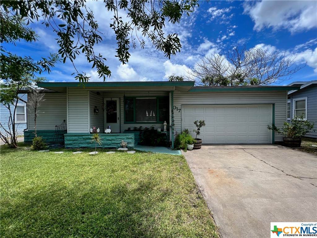 1017 Peerman Place - Photo 1