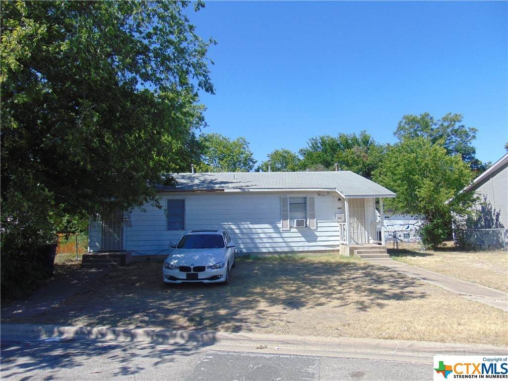 609 Little Avenue - Photo 1