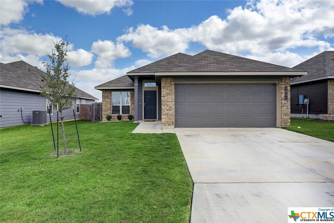 1902 Lummus Drive - Photo 1