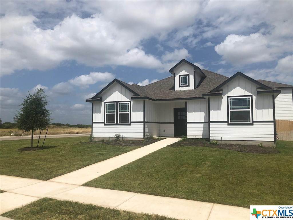 346 Garner Dr - Photo 1