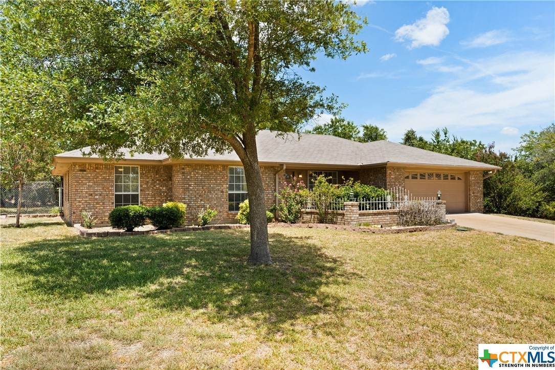 227 County Road 4747 - Photo 1