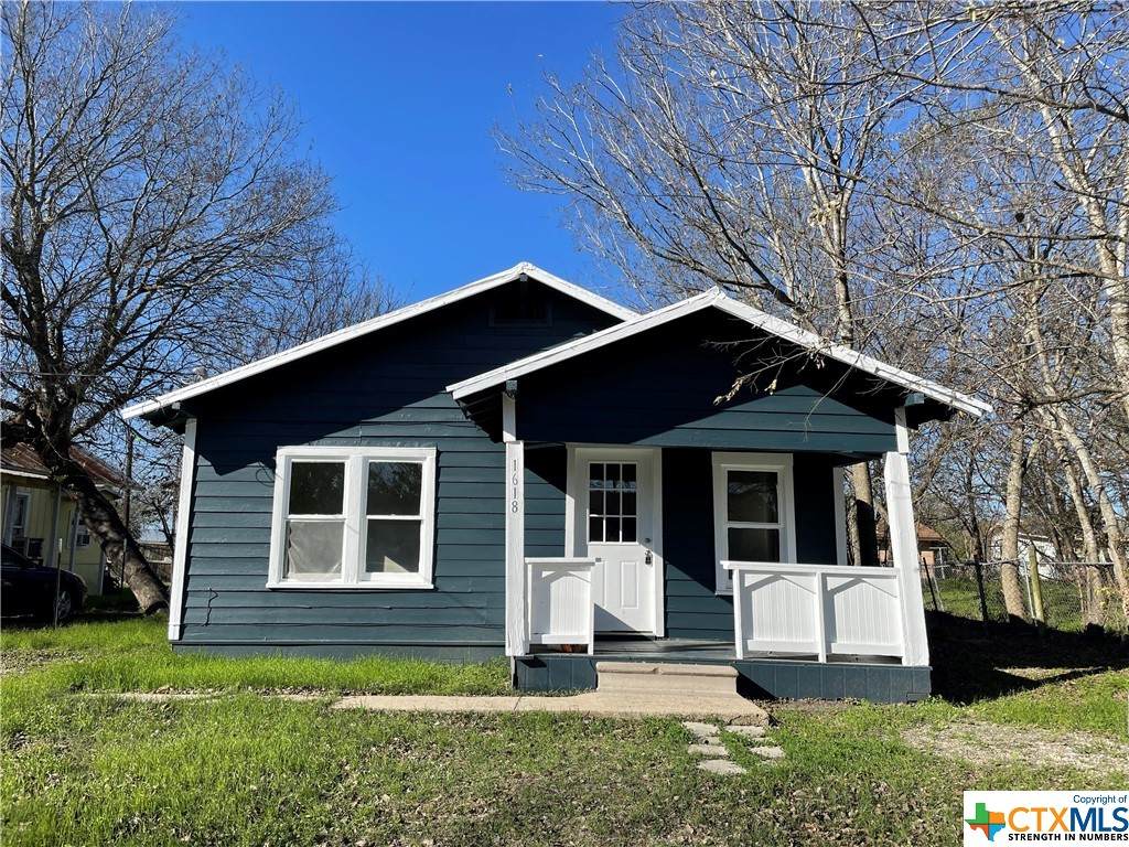 1618 Starcke Street - Photo 1