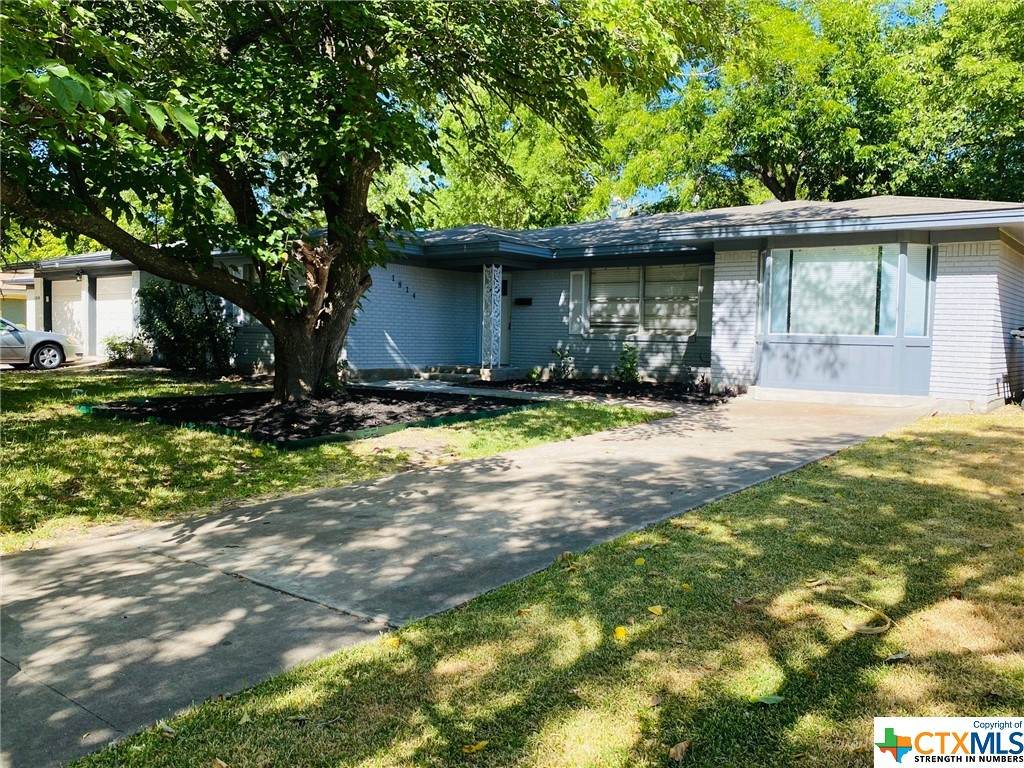 1814 19th Street - Photo 1