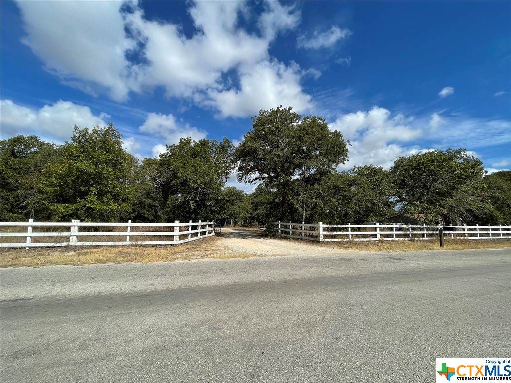 1060 Vivroux Ranch Road - Photo 1