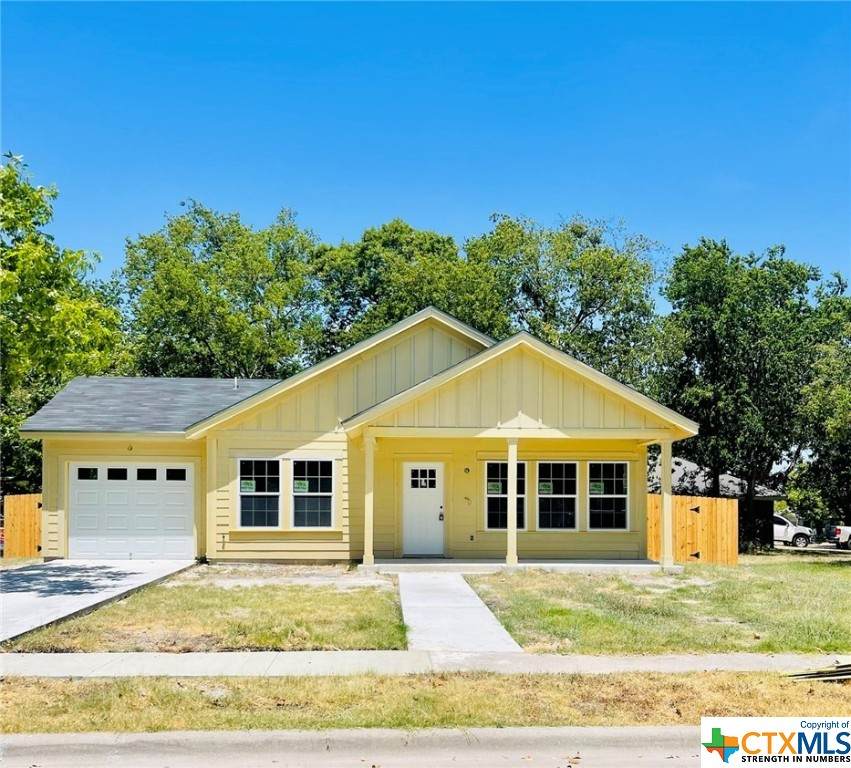 900 Duval Court - Photo 1