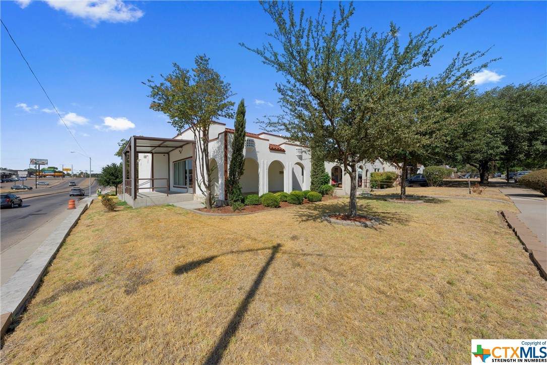 400 23rd Street - Photo 1