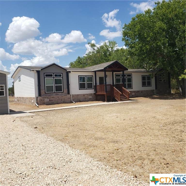 393 Fire Field - Photo 1