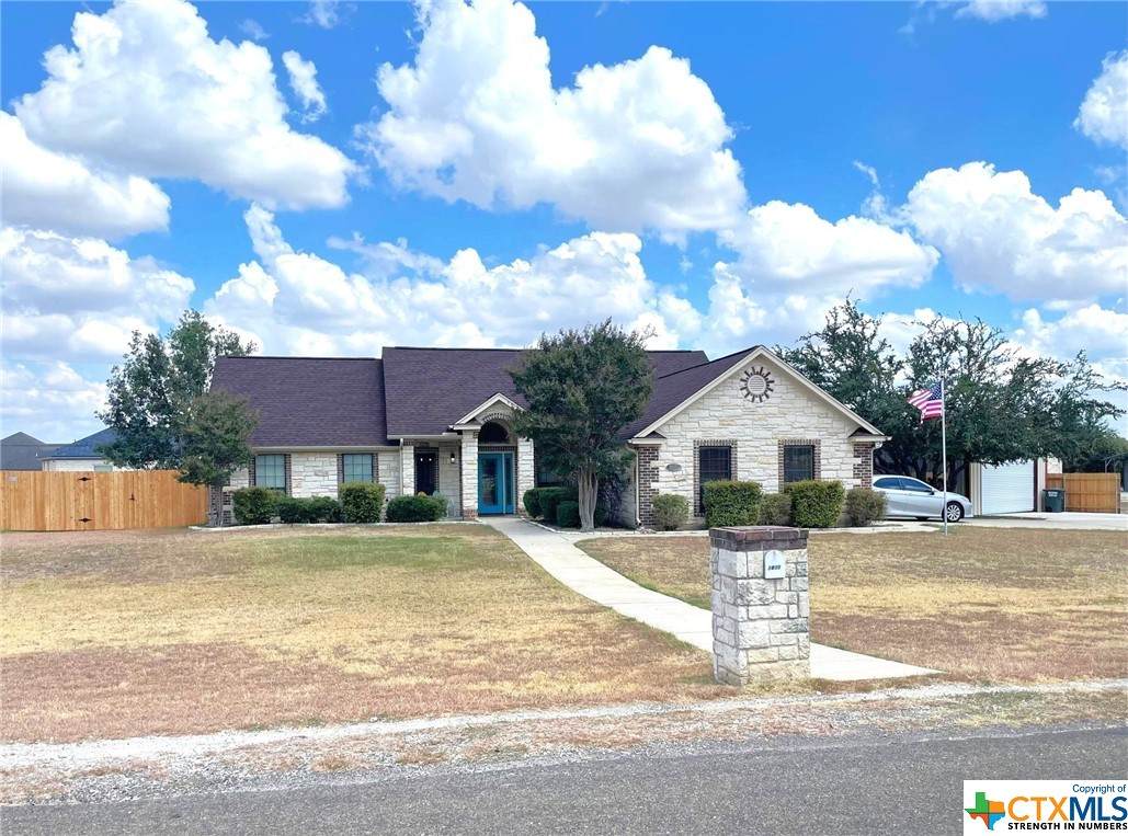 1800 Southview Drive - Photo 1