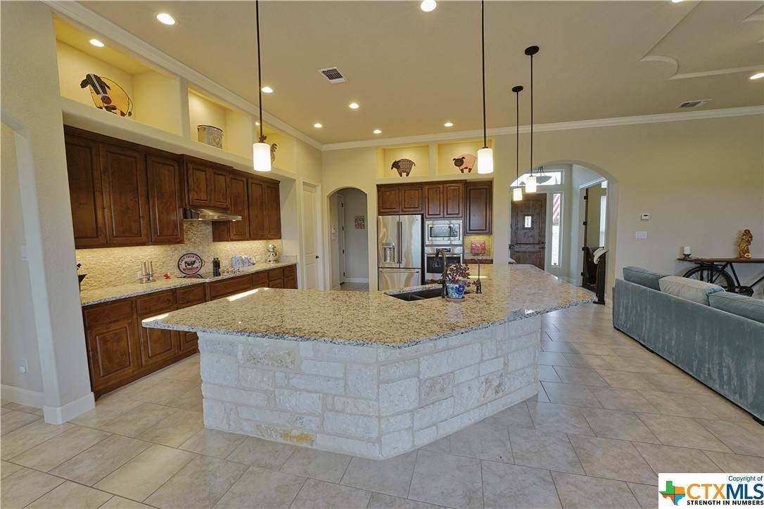 124 Windcliff Way - Photo 1
