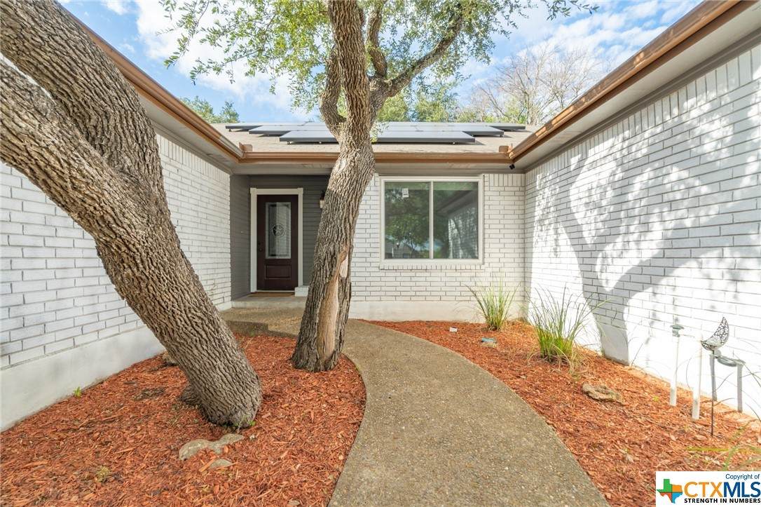3003 Lois Circle - Photo 1