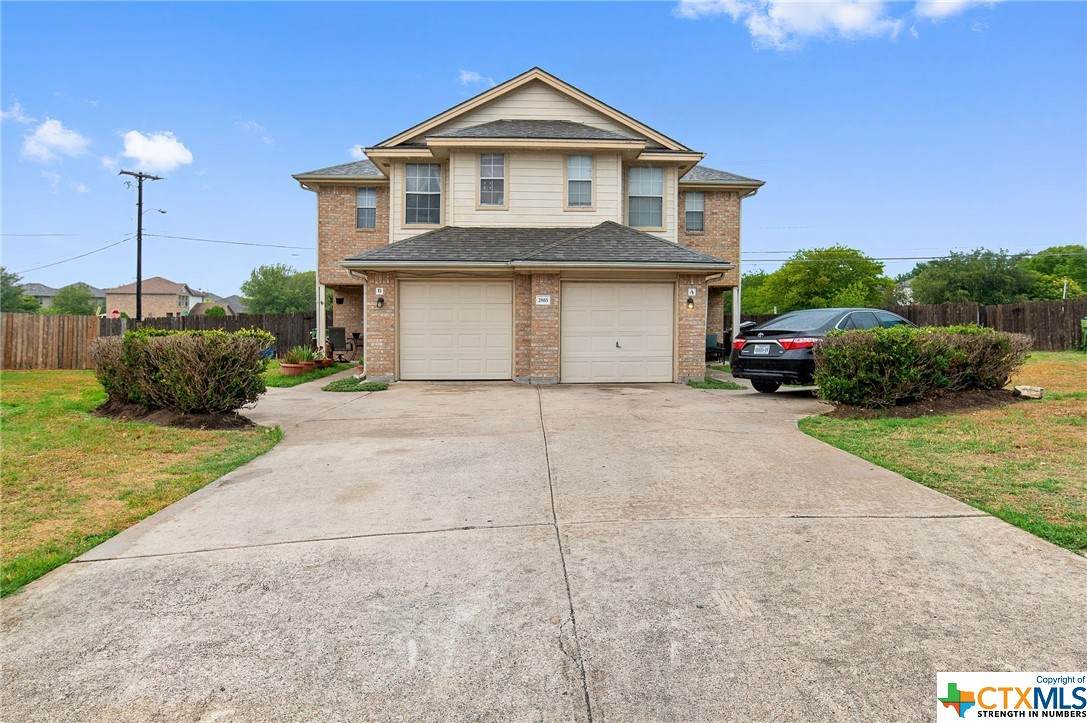 2865 Southampton Way - Photo 1