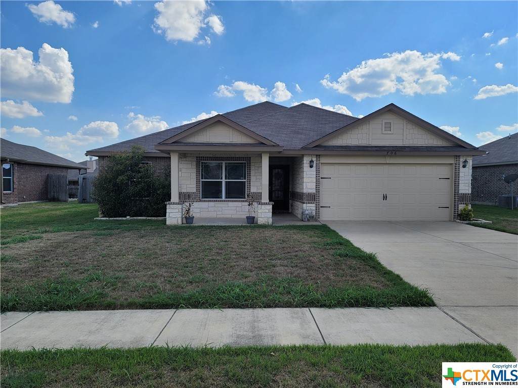 706 Vega Lane - Photo 1