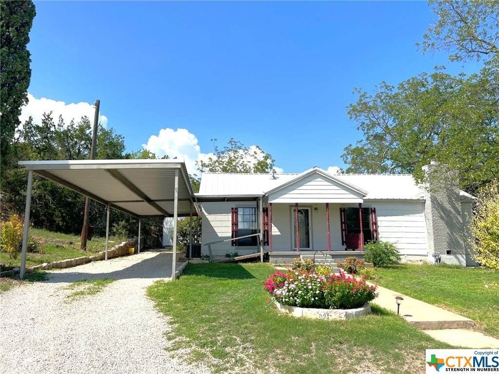 218 8th Street - Photo 1