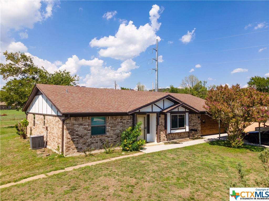 3200 Wendy Lane - Photo 1