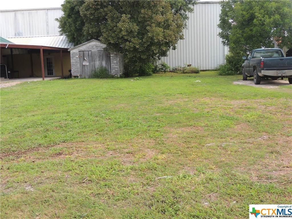 540 Bay Street - Photo 1