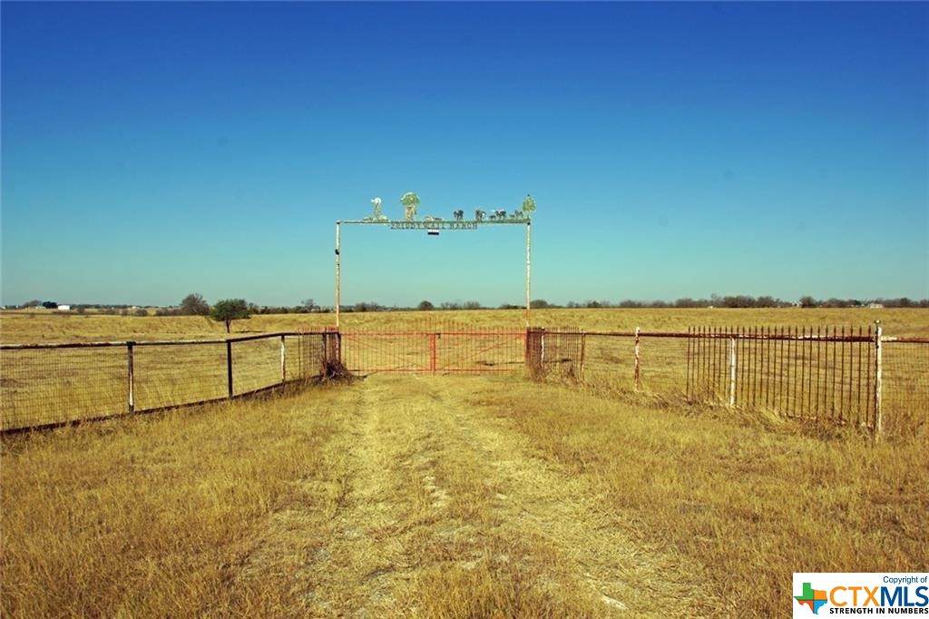 18648 Fm 973 Road - Photo 1