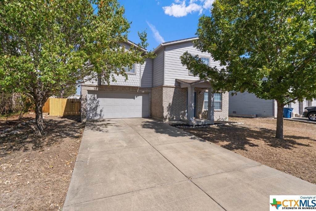 624 Northwest Crossing Drive - Photo 1