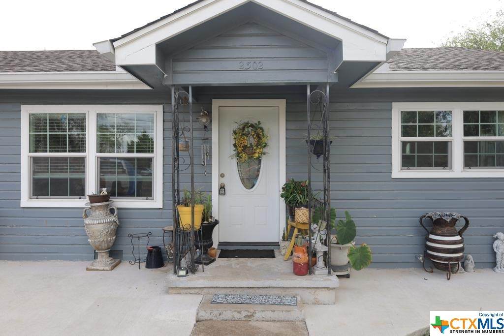 2302 Wall Street - Photo 1