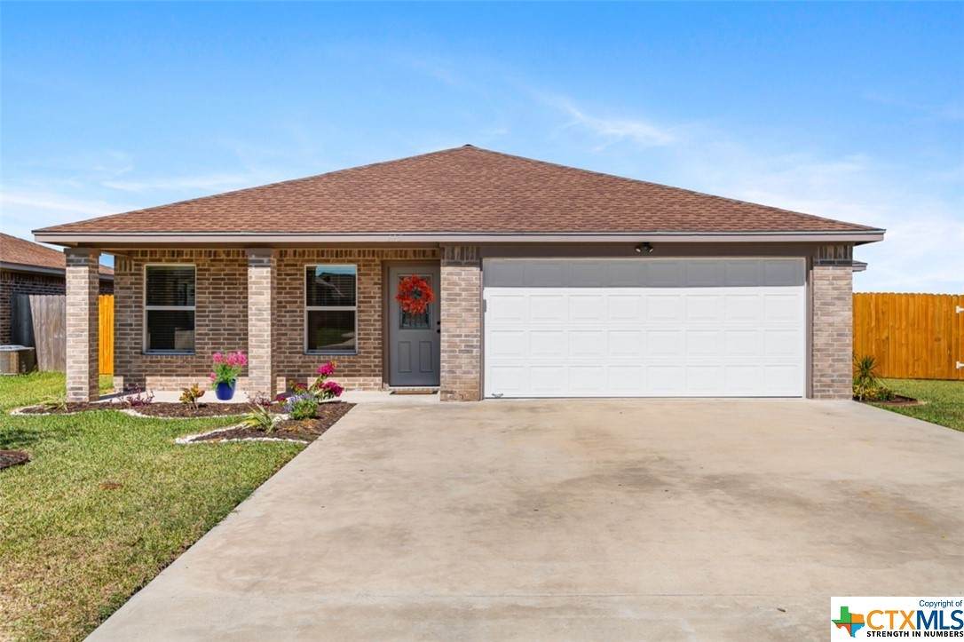115 Blue Jay Loop - Photo 1