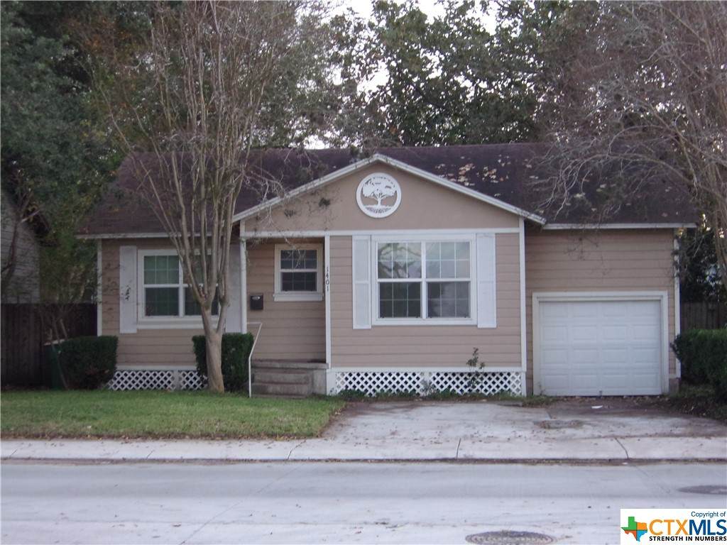 1401 Crestwood Drive - Photo 1