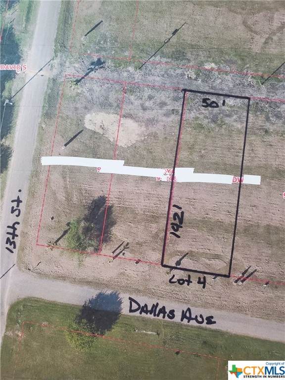 1208 Dallas Avenue - Photo 1