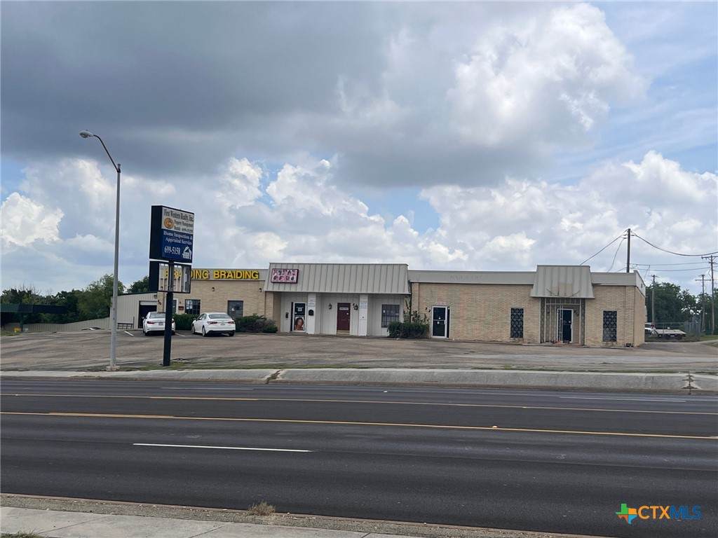 810 and 900 W S Young Drive - Photo 1