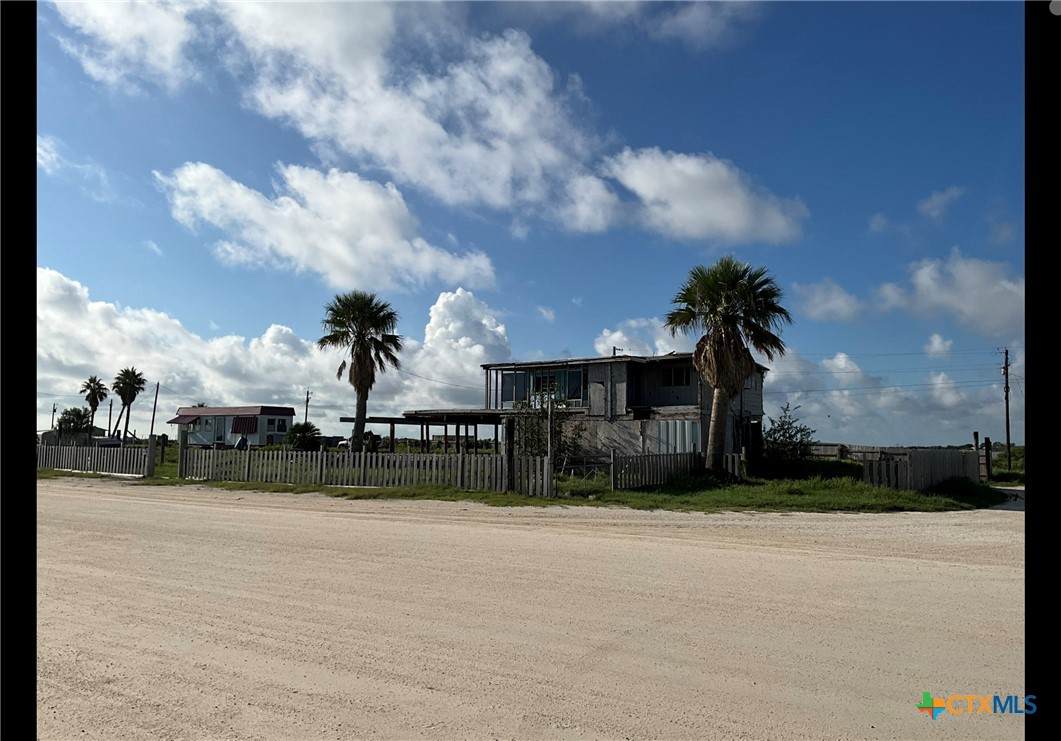 587 Ocean Drive - Photo 1