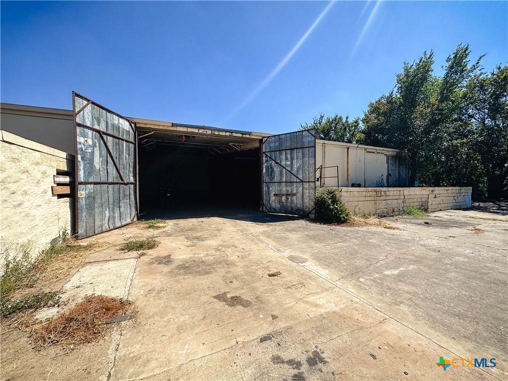 512 Jones Street - Photo 1