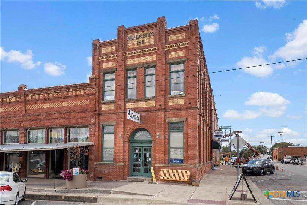 34 Main Street - Photo 1