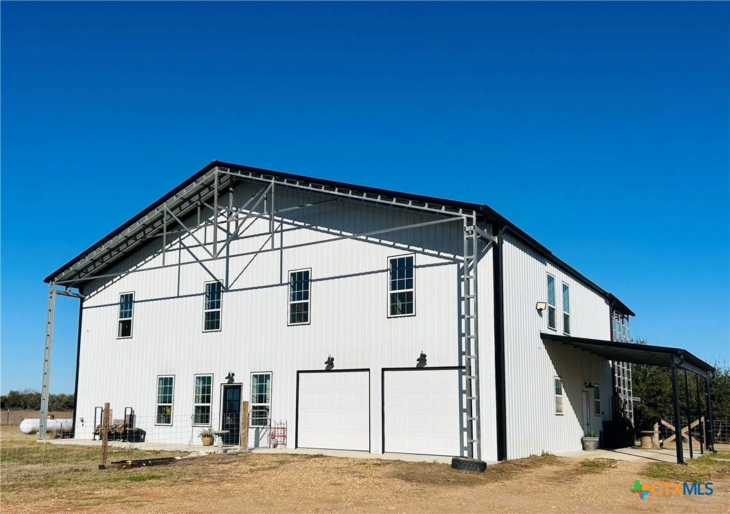 96 Leaning Oak Road - Photo 1