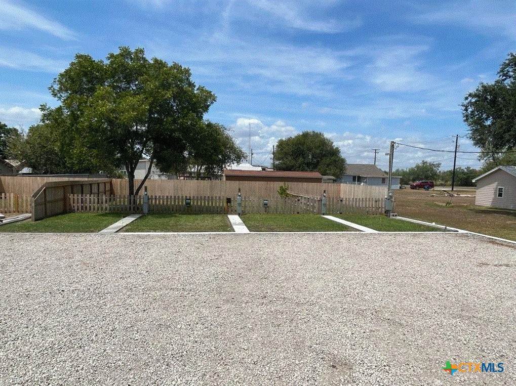 https://bt-photos.global.ssl.fastly.net/centraltx/orig_boomver_1_571400-2.jpg