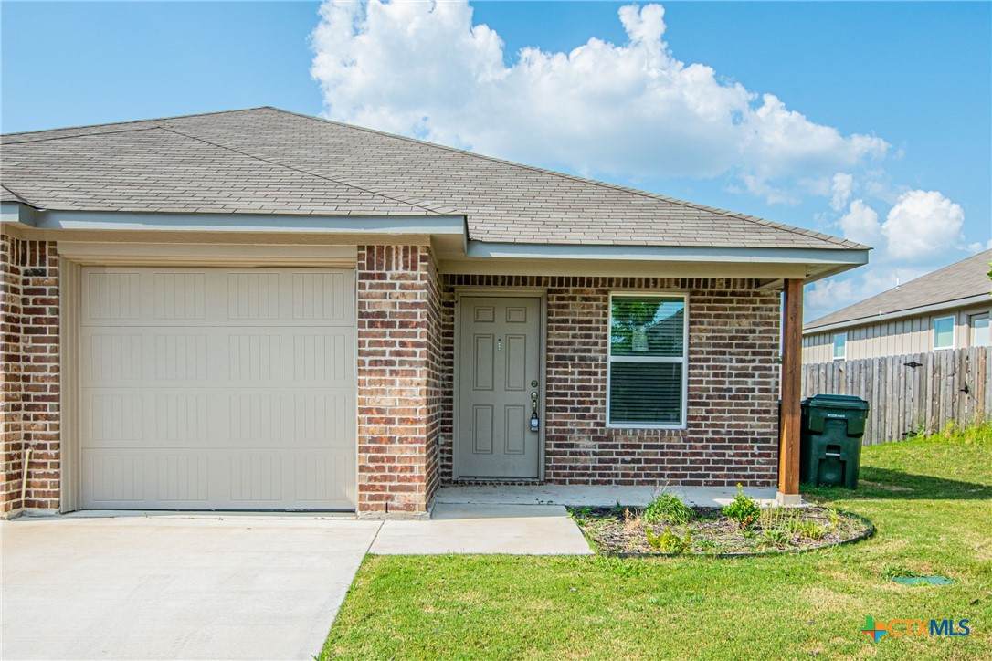 704 Kimble Drive - Photo 1