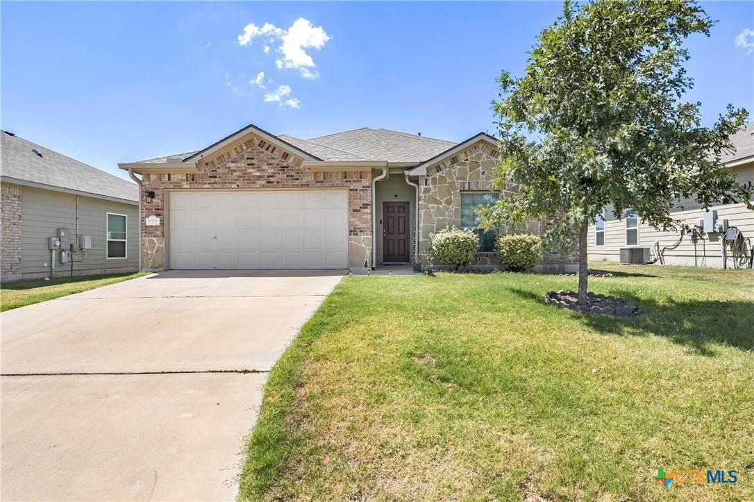1028 Wethersfield Lane - Photo 1