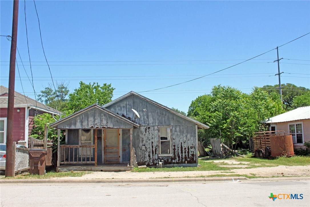 730 Chihuahua Street - Photo 1