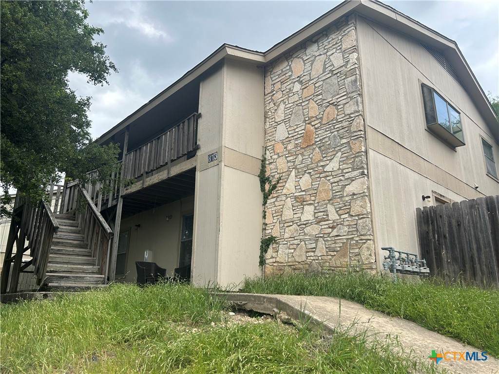 813 Bracewood Circle - Photo 1