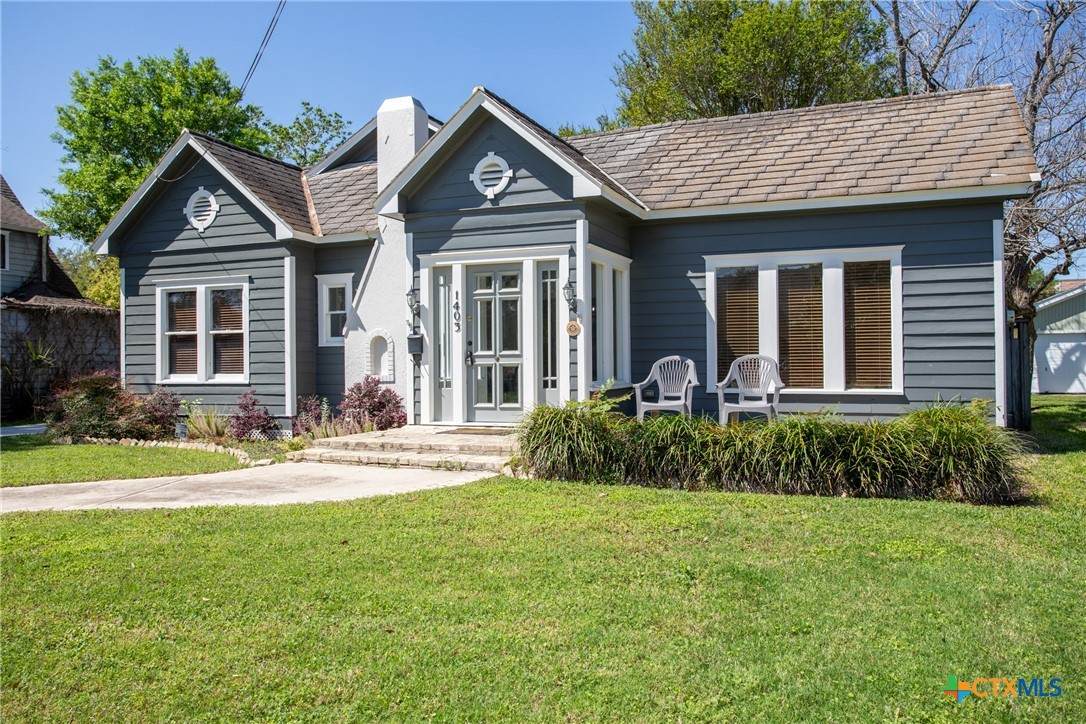 1403 Glass Street - Photo 1