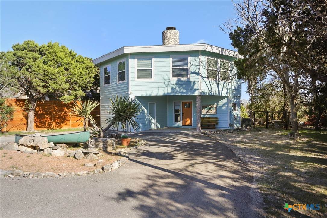 1433 Riviera Drive - Photo 1