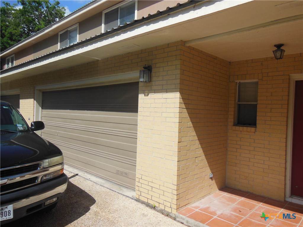 1641 Kuehler #7 Avenue - Photo 1