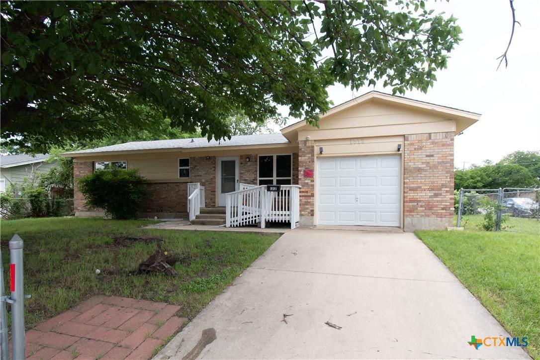 1312 Stephen Street - Photo 1
