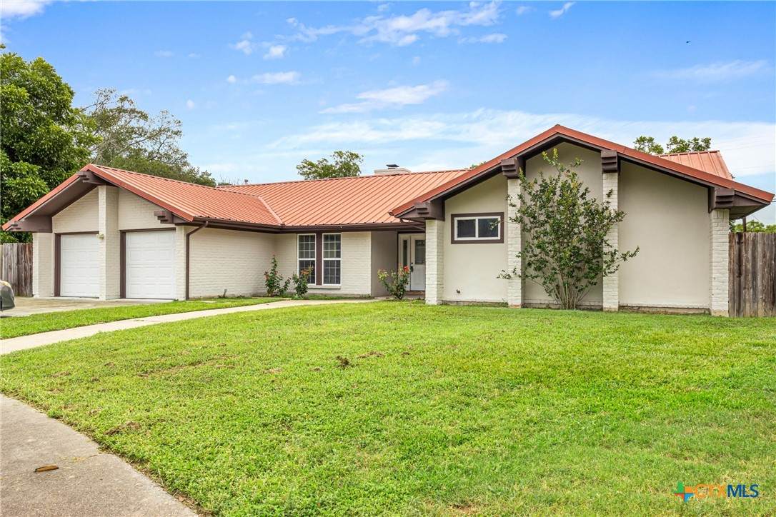 111 Warwick Glen Street - Photo 1