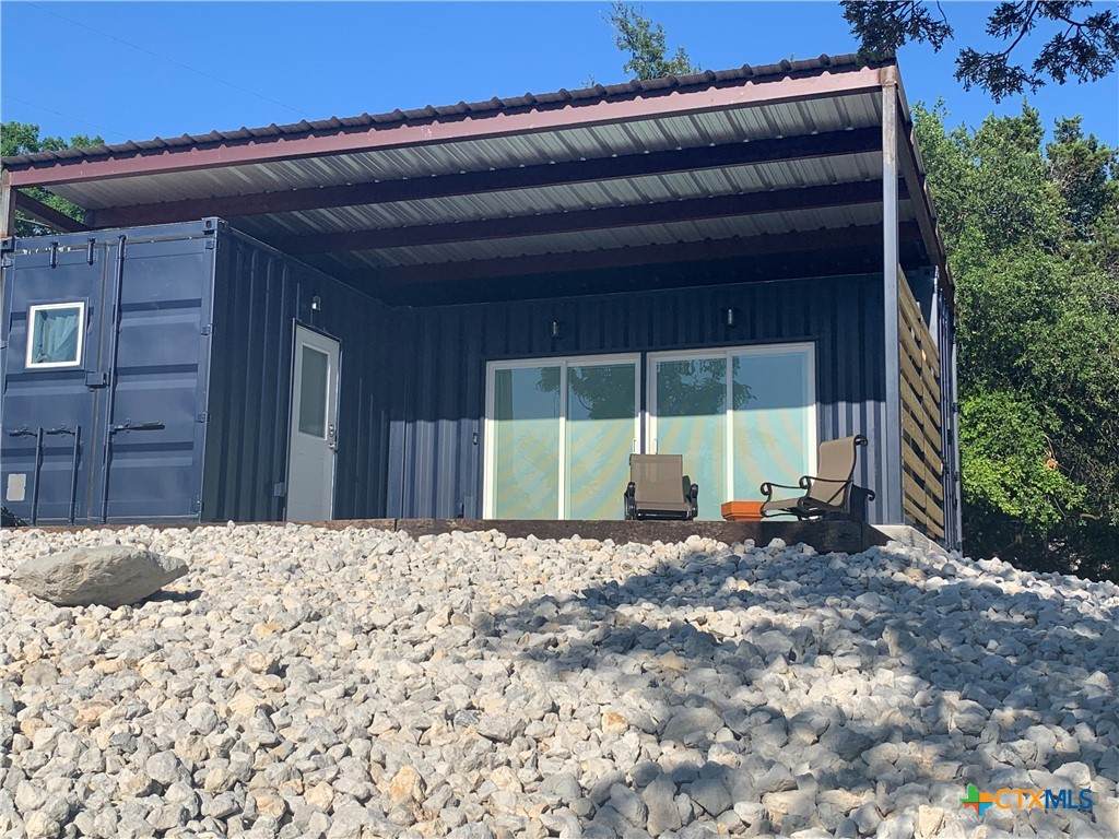 1131 Glenn Drive - Photo 1