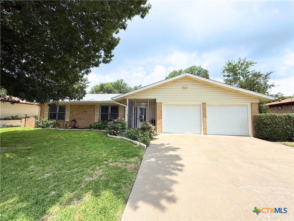 1901 Muir Drive - Photo 1