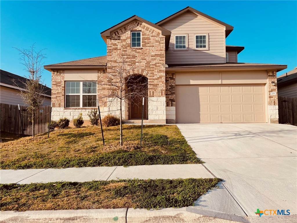 208 American Avenue - Photo 1