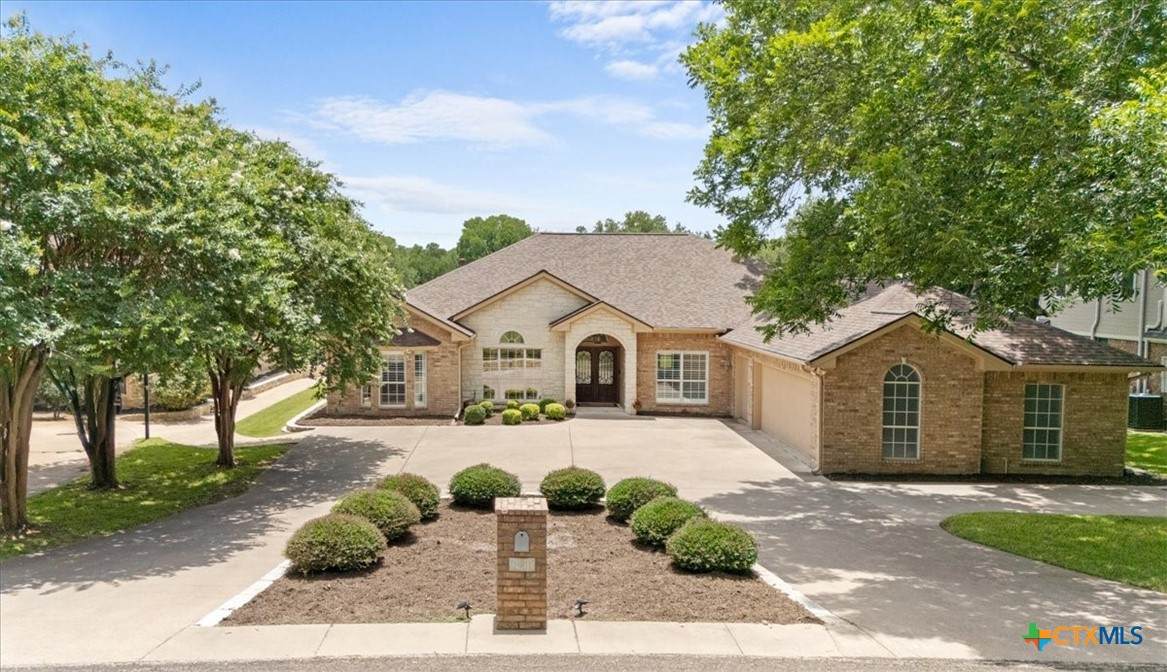 2901 Chisholm Trail - Photo 1